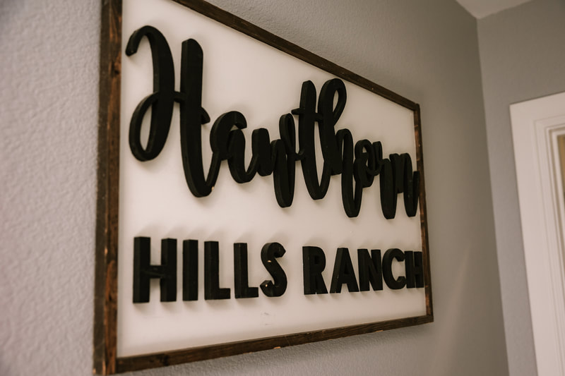 hawthorn hills denton texas sign
