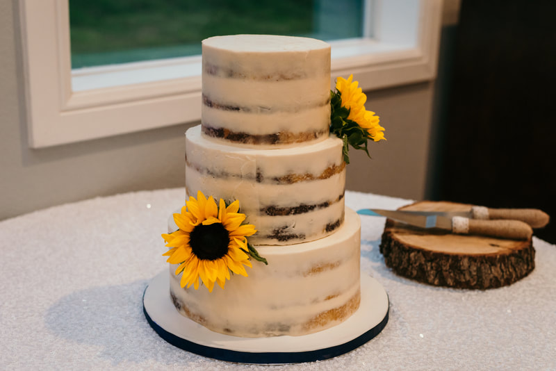 wedding cake krum texas