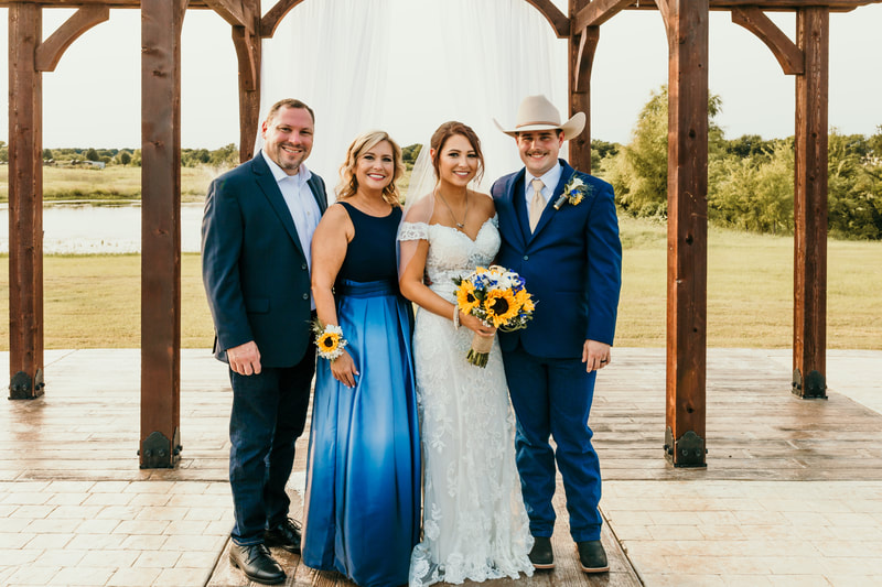 courtyard wedding near argyle texas
