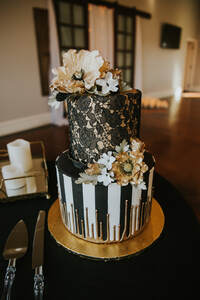 stunning engagement party cake by jenni layne bakery denton texas