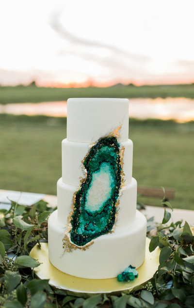 stunning wedding cakes north texas