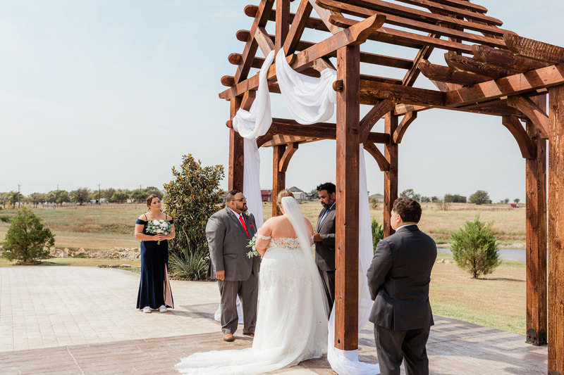 outdoor ranch wedding north texas